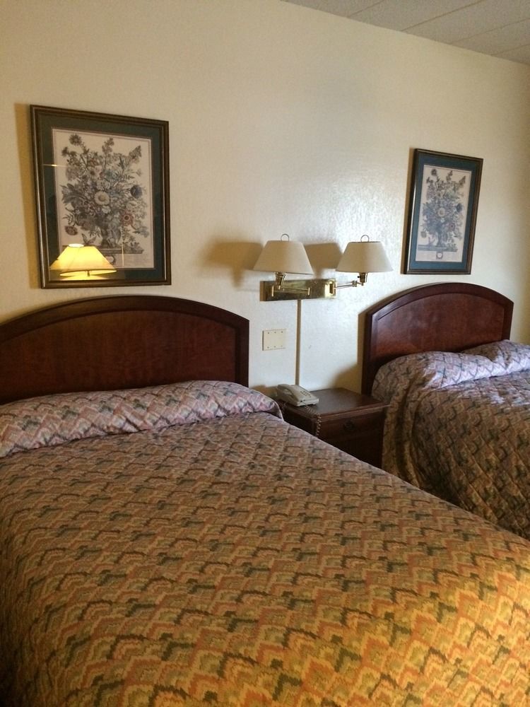 ריצ'מונד Diamond Inn & Suites מראה חיצוני תמונה