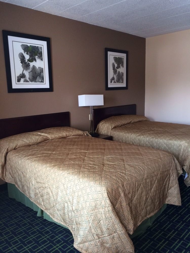 ריצ'מונד Diamond Inn & Suites מראה חיצוני תמונה