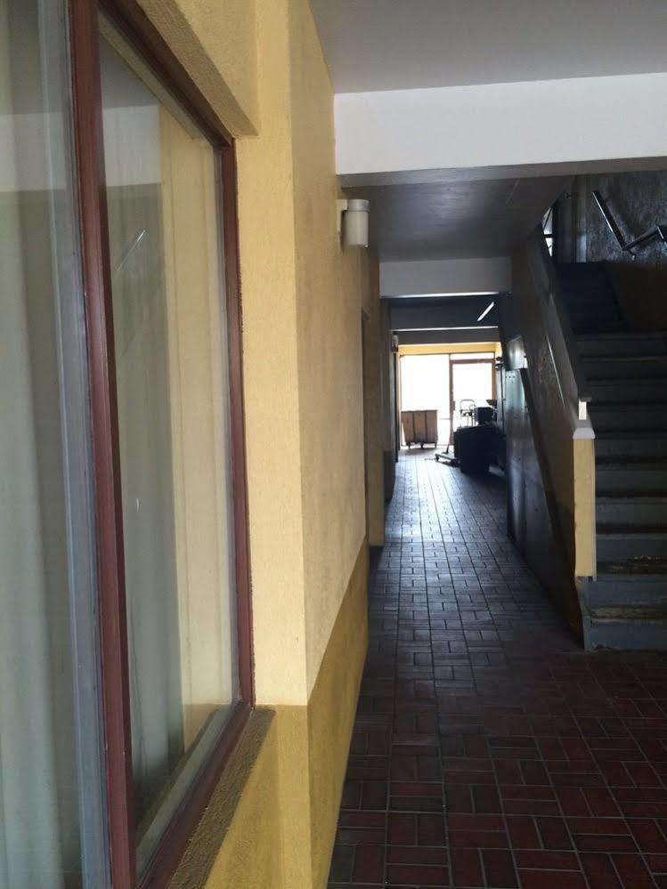 ריצ'מונד Diamond Inn & Suites מראה חיצוני תמונה